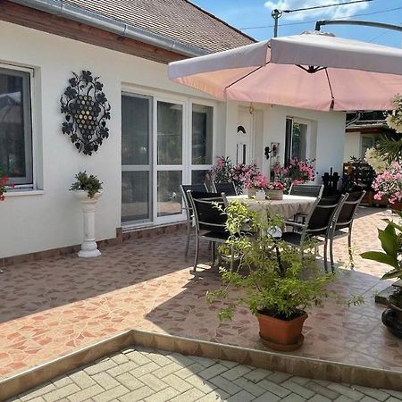 Elizabeth Apartman Tokaj Exterior photo